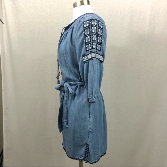 GAP Denim-like Tie Waist Embroidered Dress Size XS Petite - Picture 3 of 8